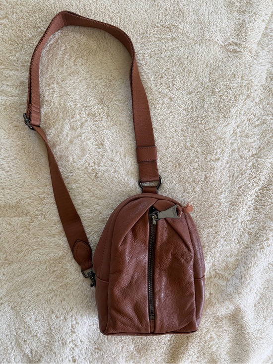 Aimee Kestenberg Handbags - Aimee Kestenberg Leather Sling Backpack Crossbody Bag Cognac Brown Never Used